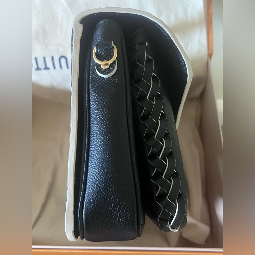 Louis Vuitton Pochette - Picture 3 of 11